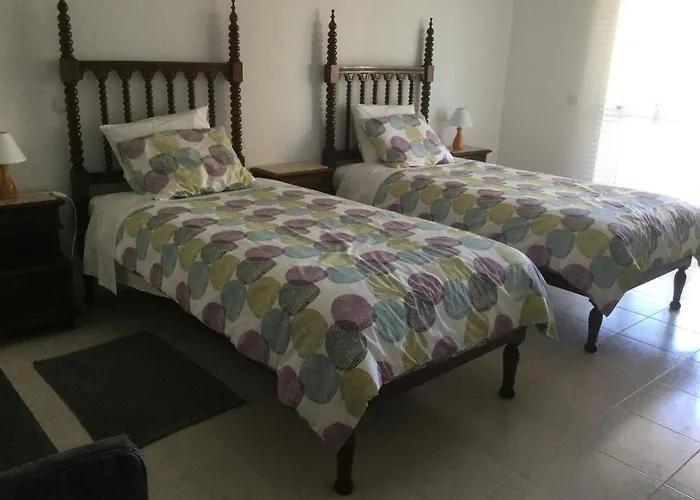 Olinda's Two Bedroom 公寓 *
