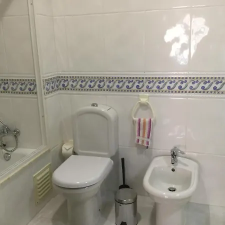 Olinda's Two Bedroom Apartment *